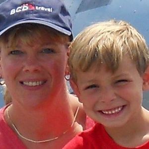 Meet your Posher, Peg